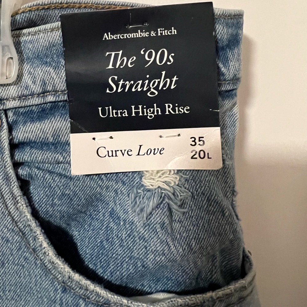 Abercrombie & Fitch The 90s Straight Ultra High Rise Curve Love, size 35/20 long